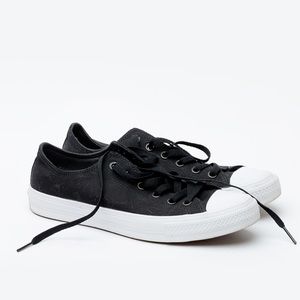 Mens Converse Chuck Taylor II Ox